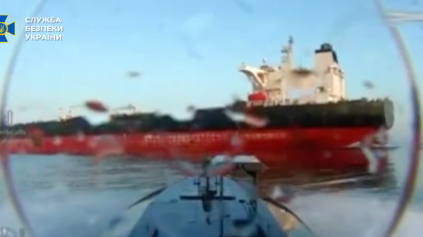 Ukrajinski napad na brod iz ruske flote u sjeni - Ilustracija