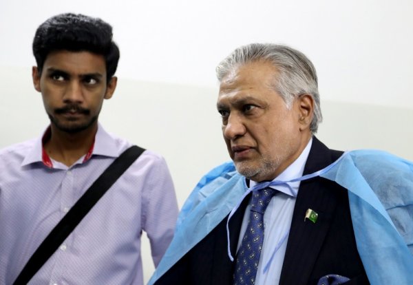 Mohammad Ishaq Dar, ministar vanjskih poslova Pakistana