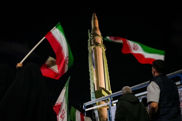 Iran gađao američku vojnu bazu u Jordanu: Presretnuti projektili, stižu nove prijetnje