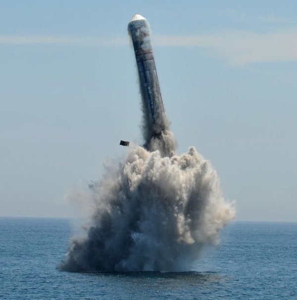Jedno od prijašnjih testiranja projektila JL-2