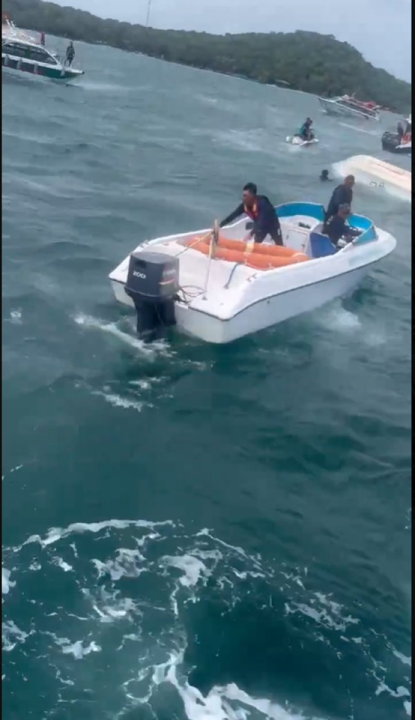 VIDEO Prevrnuo se turistički brod u Vijetnamu, najmanje je 15 preminulih