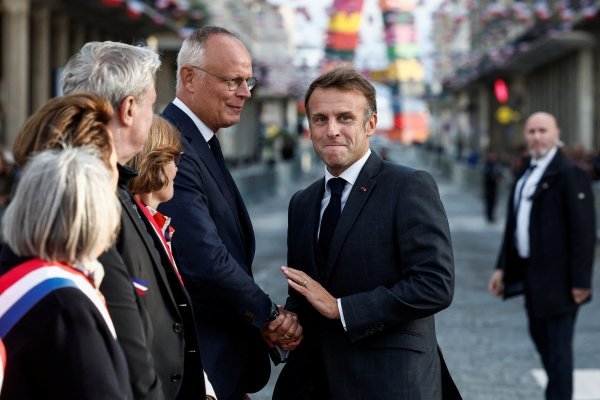 Édouard Philippe i Emmanuel Macron