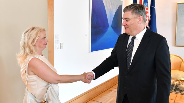 Zoran Milanović primio književnicu Milanu Vuković Runjić
