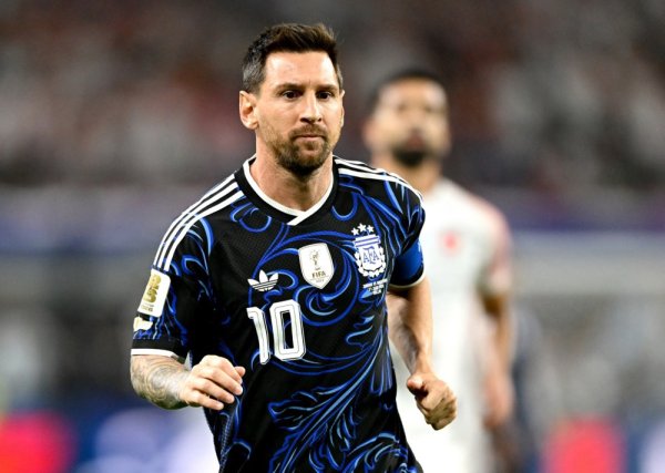 Messi ugledao Pickfordovu bocu i njegova reakcija odmah je postala hit na društvenim mrežama