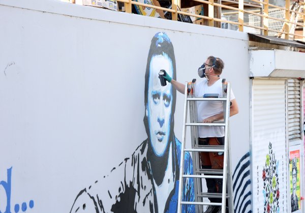 Street Art umjetnici izradili su mural posvećen  Arsenu Dediću