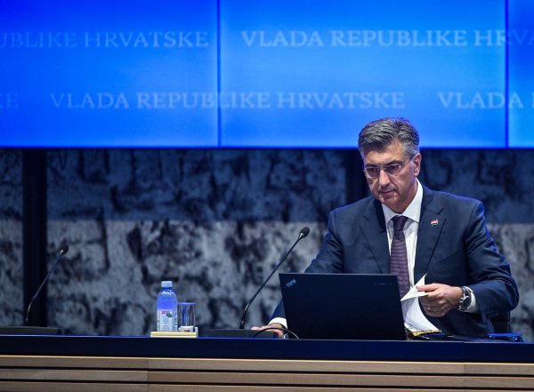 Plenković: Svinjogojcima smo isplatiti 51 milijun eura odštete