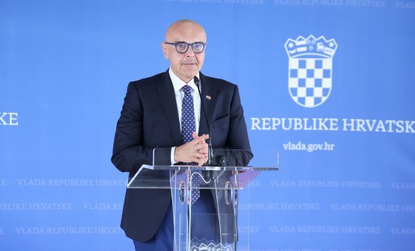 Alen Ružić. ministar rada