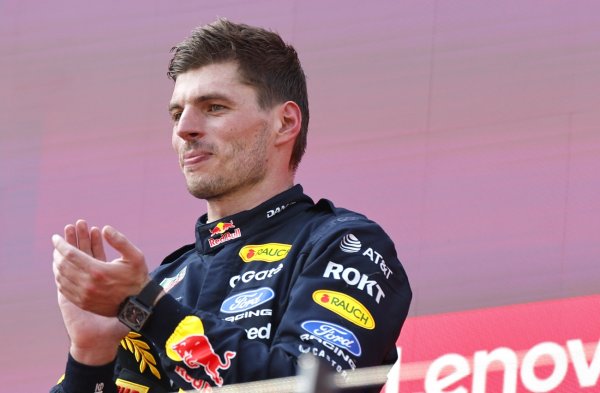 Stigla je potvrda za koga će Max Verstappen voziti do 2028. godine
