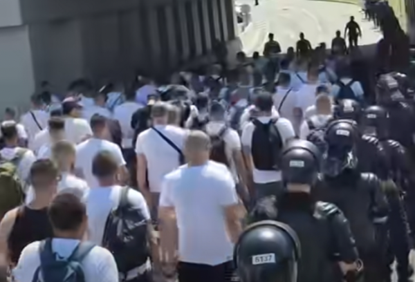 Pogledajte kako je slovačka policija dočekala Torcidu u Žilini