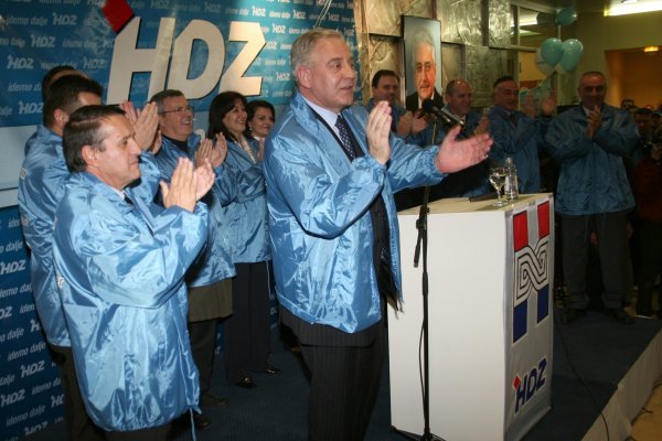 Ivo Sanader u kampanji za izbore 2007. u Makarskoj