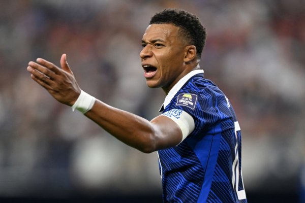Drama u francuskoj reprezentaciji! Igrači zamjerili Deschampsu, Mbappe odmah reagirao
