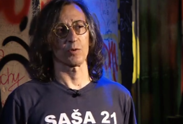 U Puli napadnut gitarist KUD Idijota i supruga: 'Mislim da su bili Englezi, bilo ih je pet, šest'