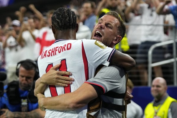 Nije igrao, ali njegov govor pokrenuo je Engleze: ‘Igrali smo slomljenih srca’
