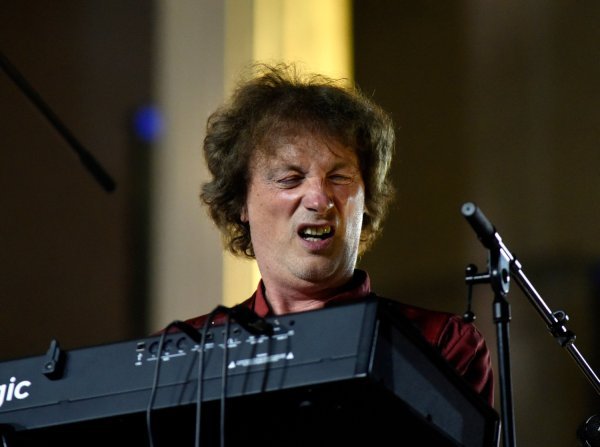 Tonči Huljić