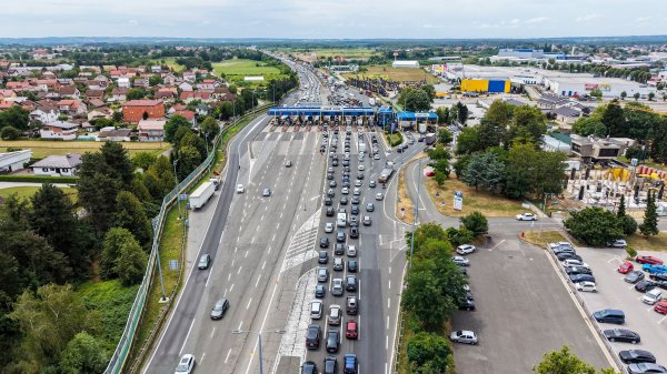 Gust promet prema Jadranu: Prema Lučkom se stvorila kolona od osam kilometara