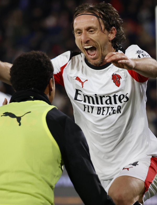 Talijani: Gotovo je, Luka Modrić ostaje u Milanu još jednu sezonu