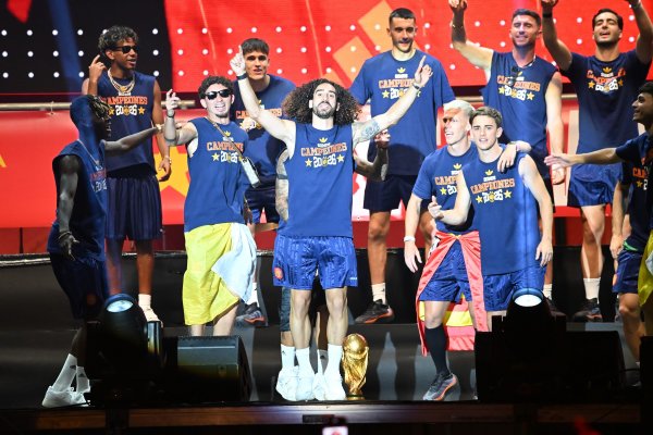 Cucurella razbjesnio Argentince potezom pred dva milijuna ljudi: 'Rugao nam se'