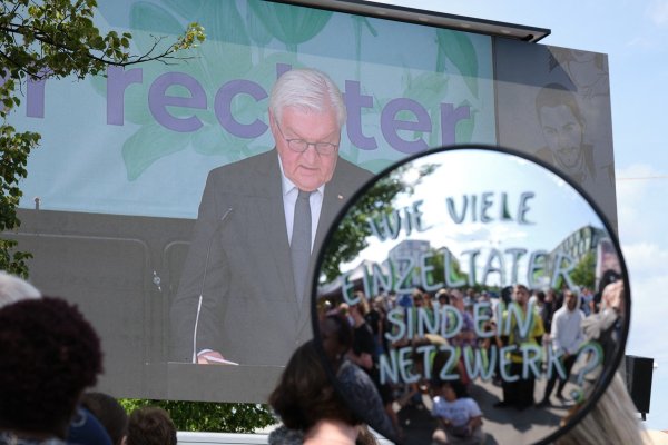Njemački predsjednik: 'Nikada više ne smijemo dopustiti da to uzme maha u našoj zemlji'