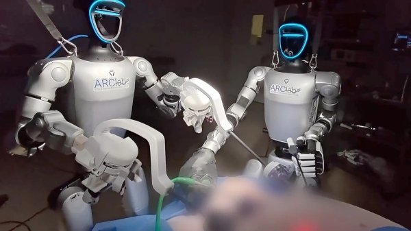 Humanoidni roboti već mogu raditi u tvornicama. Zašto ćemo ih kod kuće čekati još najmanje osam godina?