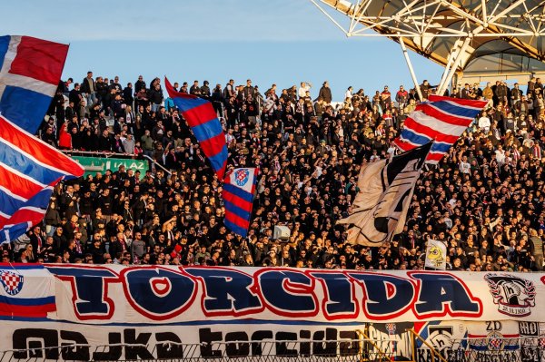 Torcida poslala poruku svima koji dolaze večeras bodriti Hajduk protiv Pafosa