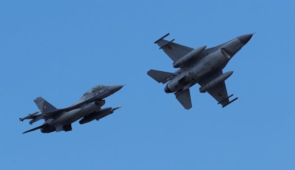 Ukrajinski F-16 srušio se tijekom borbene misije: Istražuje se razlog pada