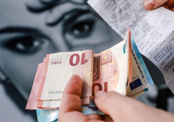 Hrvatski minimalac dosegnuo 1050 eura: U jednoj usporedbi stojimo bolje nego što se čini