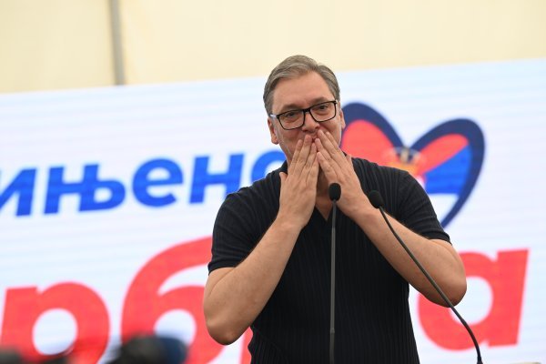 Napeto u Srbiji: Vlada preživjela test u parlamentu, no nitko ne zna kada građani ponovno izlaze na birališta