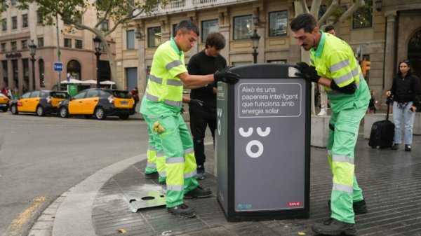 U Barceloni i dalje ručno prazne podzemne kontejnere