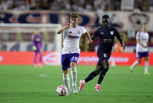 Hajduk emotivnom objavom pružio podršku ozlijeđenom igraču: 'Cijeli klub je uz tebe'