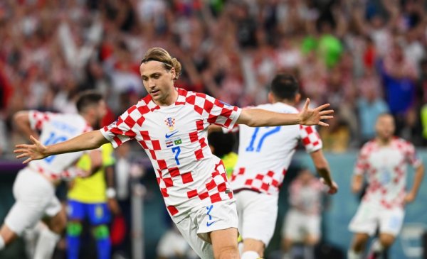 Lovro Majer se oglasio nakon potpisa za AEK i odmah oduševio navijače. Evo što je poručio