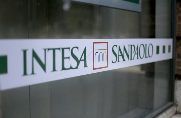 Intesa Sanpaolo s najboljim polugodišnjim rezultatom u povijesti: Dobit porasla na 5,6 milijardi eura