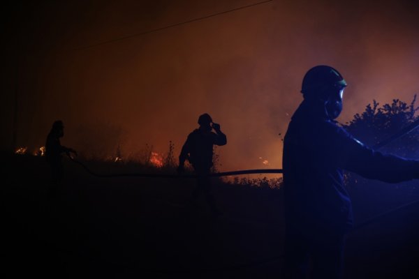 Požar na Kreti: Poginula dva vatrogasca