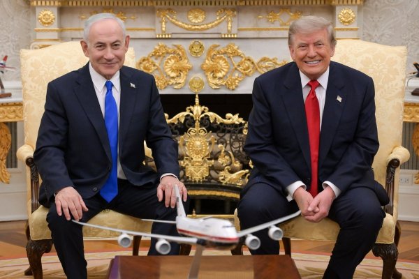 Trump i Netanyahu razmotrili tri opcije: Tu je i vojni udar