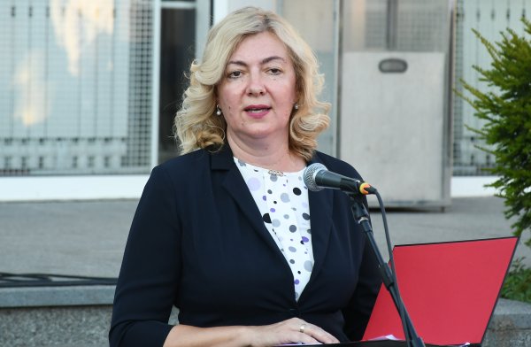 Saborska zastupnica u Glini: Sve je manje onih koji se srame ustaškog pozdrava