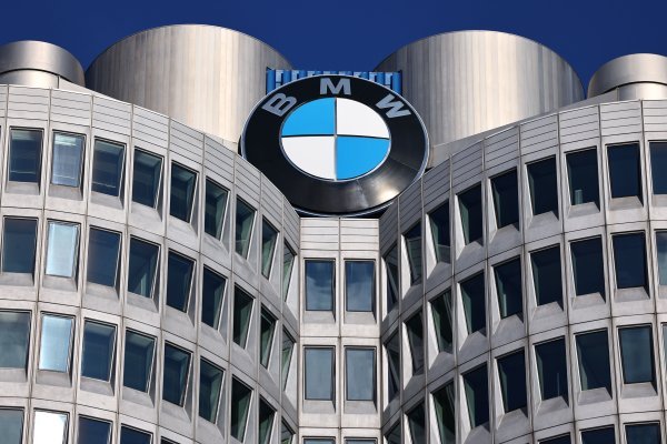 BMW im je preuzeo marku koju je stvorio njihov otac. Oni su odmah odlučili krenuti ispočetka