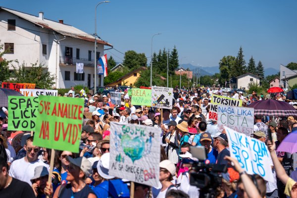 Prosvjedni hod pod nazivom "Hodaj za Liku"