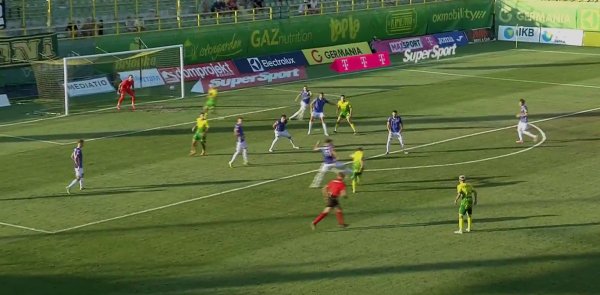 Istra preokrenula golčinom 17-godišnjaka, ali je reagirao VAR: Pogledajte spornu situaciju