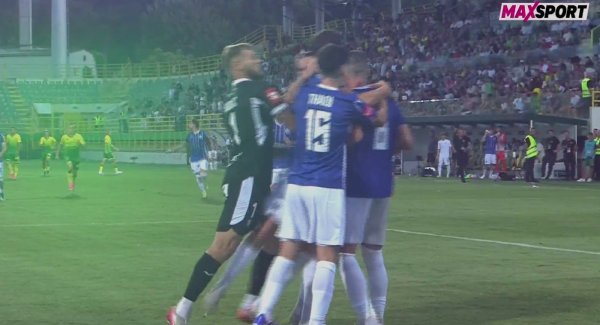 Pogledajte kaos nakon drame u završnici Istra - Lokomotiva: Čaše u terenu, naguravanje