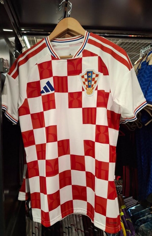 Novi dres Hrvatske još nije predstavljen, a već se prodaje. Evo gdje ga možete nabaviti