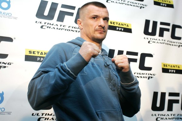 Cro Cop podigao glas: 'Mučno mi je to gledati. Žao mi je tih ljudi...'