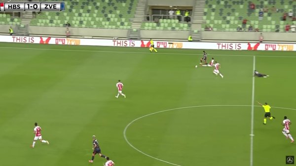 Na utakmici Crvene zvezde u Ligi prvaka viđena situacija kakva se jako rijetko viđa u nogometu
