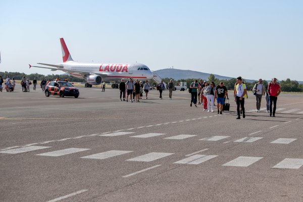 Zračna luka Zadar