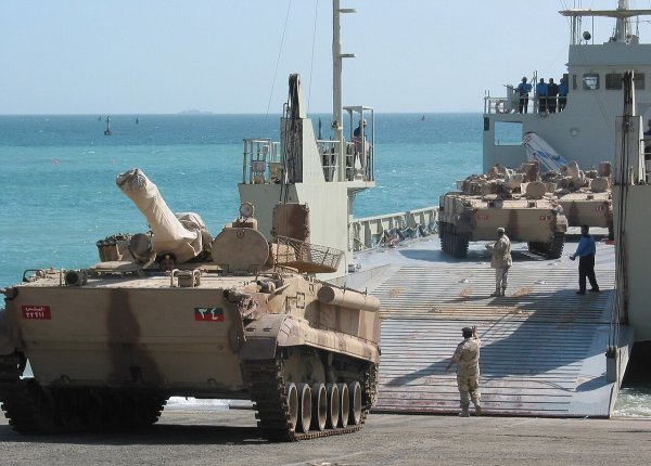 Rusi su malijskoj hunti poslali i borbena vozila BMP-3