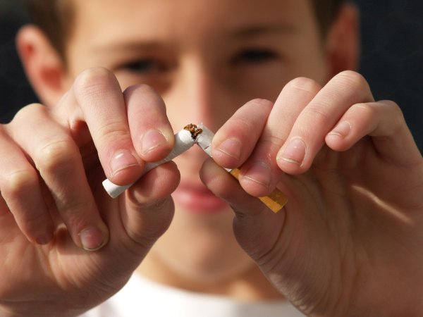 Cigarete su glavni uzročnik raka pluća, potrebno ih je izbjegavati - Ilustracija