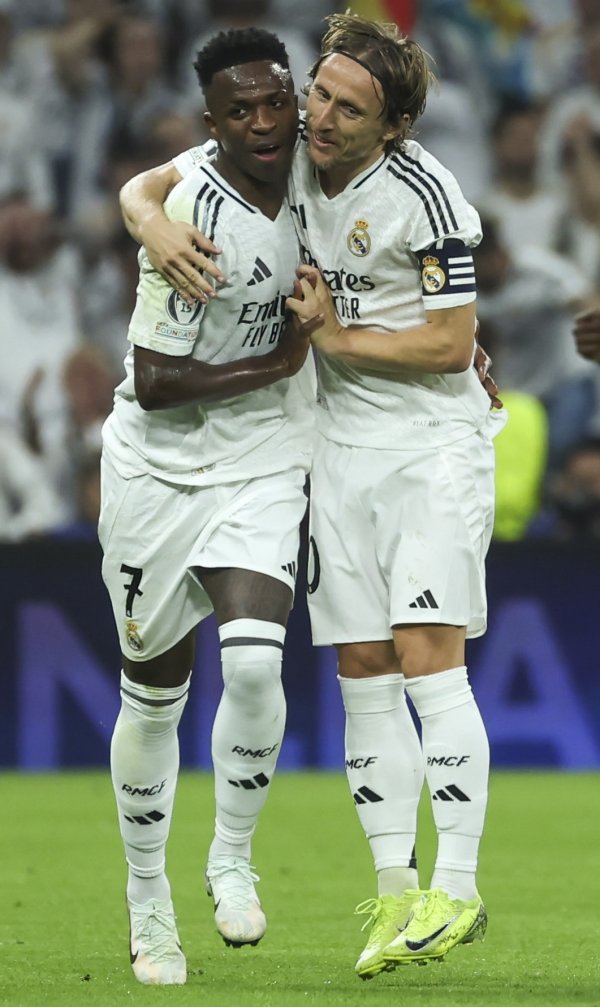 Vinicius potpisao novi ugovor s Realom, a Luka Modrić svojom reakcijom sve oduševio