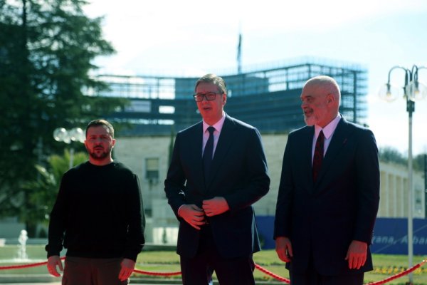 Volodimir Zelenski, Aleksandar Vučić i Edi Rama u Tirani