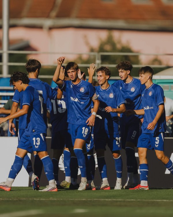Dinamo ostao bez trofeja na Ramljaku: Ajax slavio u finalu na Maksimiru