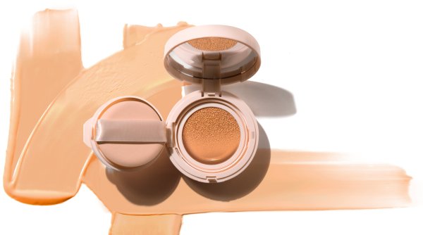 Cushion foundation zapravo je tekuća podloga smještena u kompaktno pakiranje