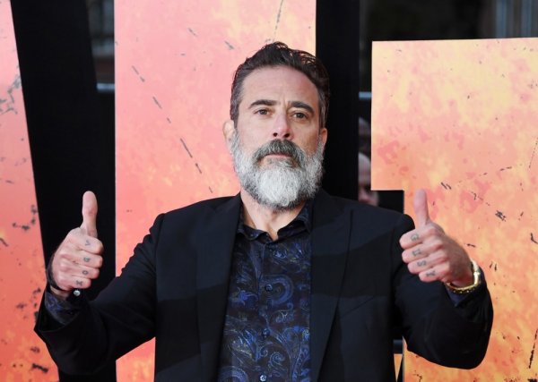 Jeffrey Dean Morgan
