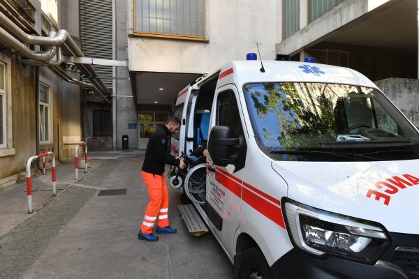 Liječnici objavili kakvo je stanje Portugalke spašene kod Krka